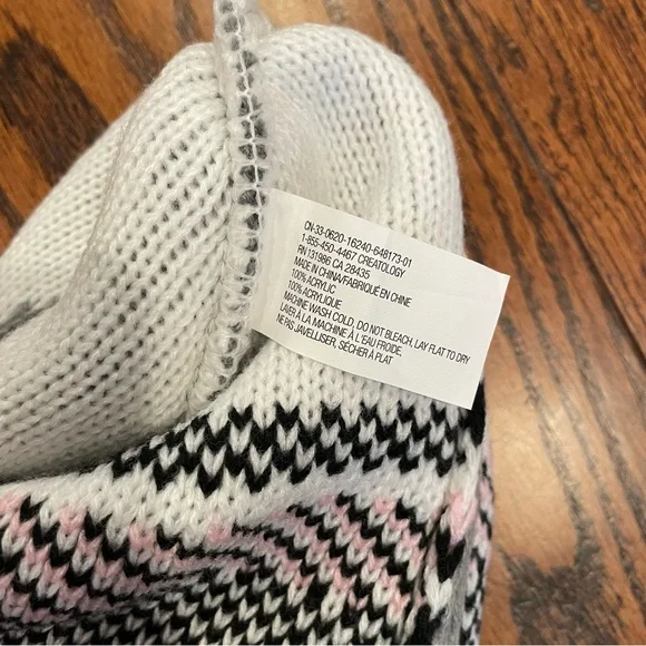 Grumpy Cat Gray and Red Knit Beanie for Kids or Adults - Picture 3 of 3